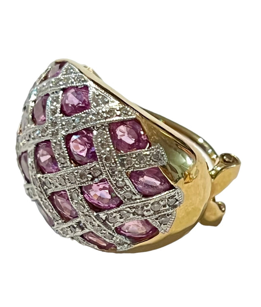 Earring Diamonds sapphire pink 5 cart total 18k gold vintage 
4 carat sapphire pink original
1 carat diamonds natural vs f color
18k solid gold 
Hand made vintage - diamonds clubs llc