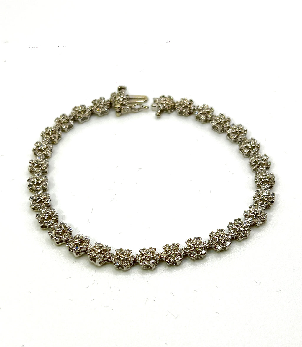 Natural Diamonds bracelet gold 10k - diamonds clubs llc