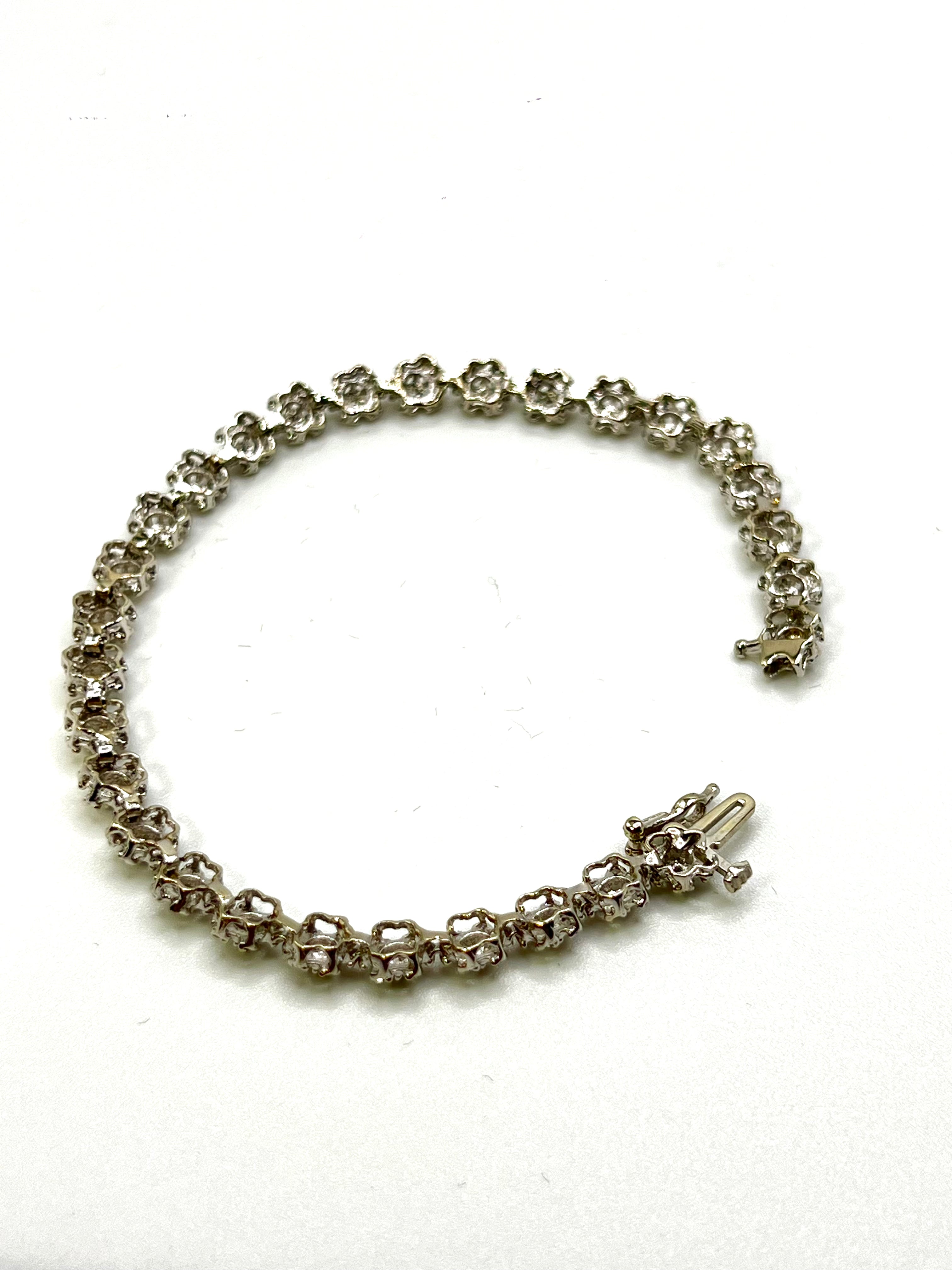 Natural Diamonds bracelet gold 10k - diamonds clubs llc
