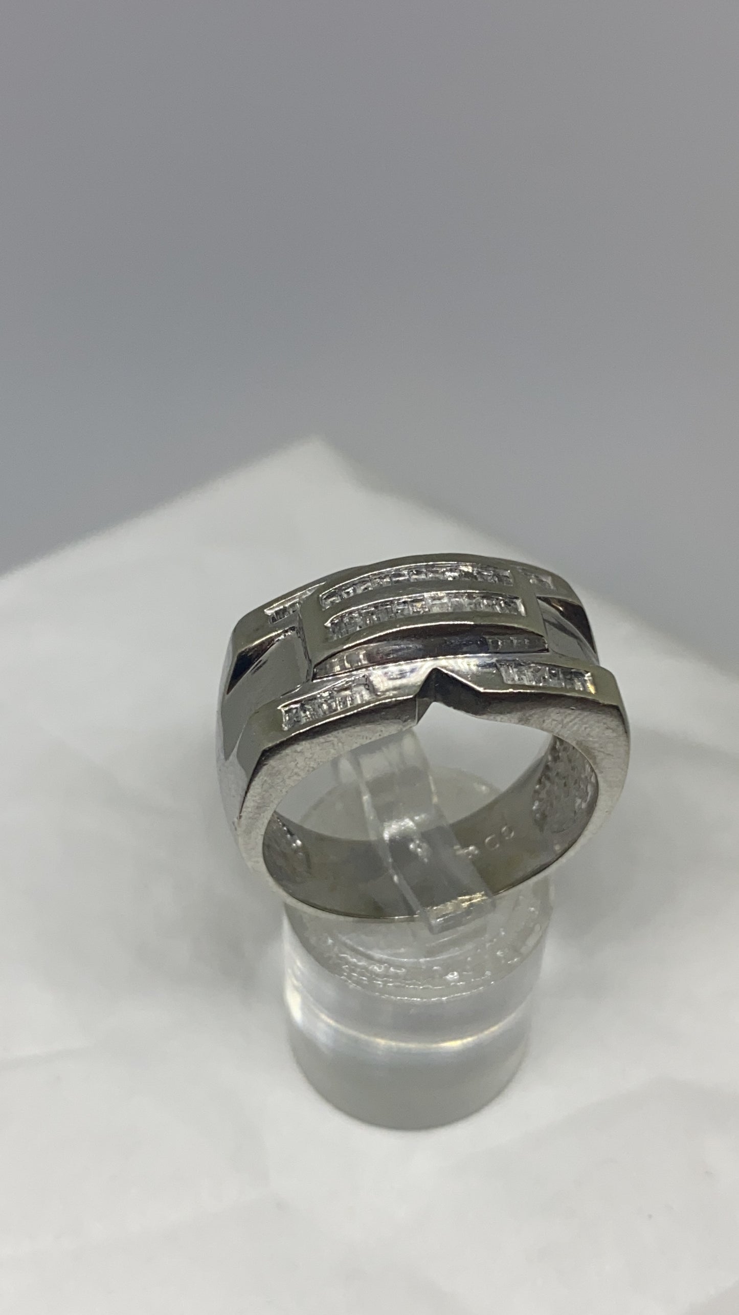 Real diamond ring 10k white gold - diamonds clubs llc