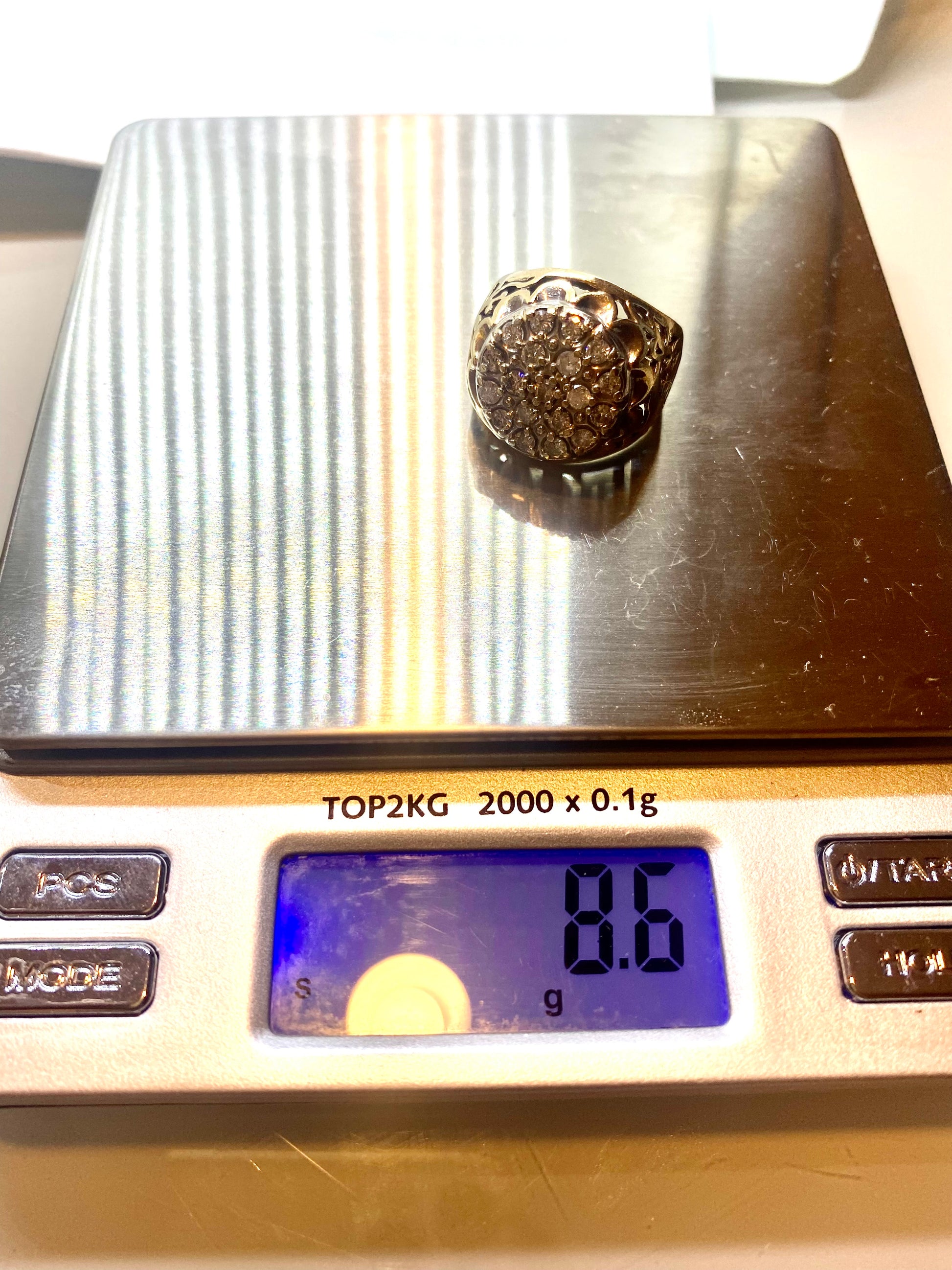 Genuine Diamonds ring solid gold 10k - diamonds clubs llc