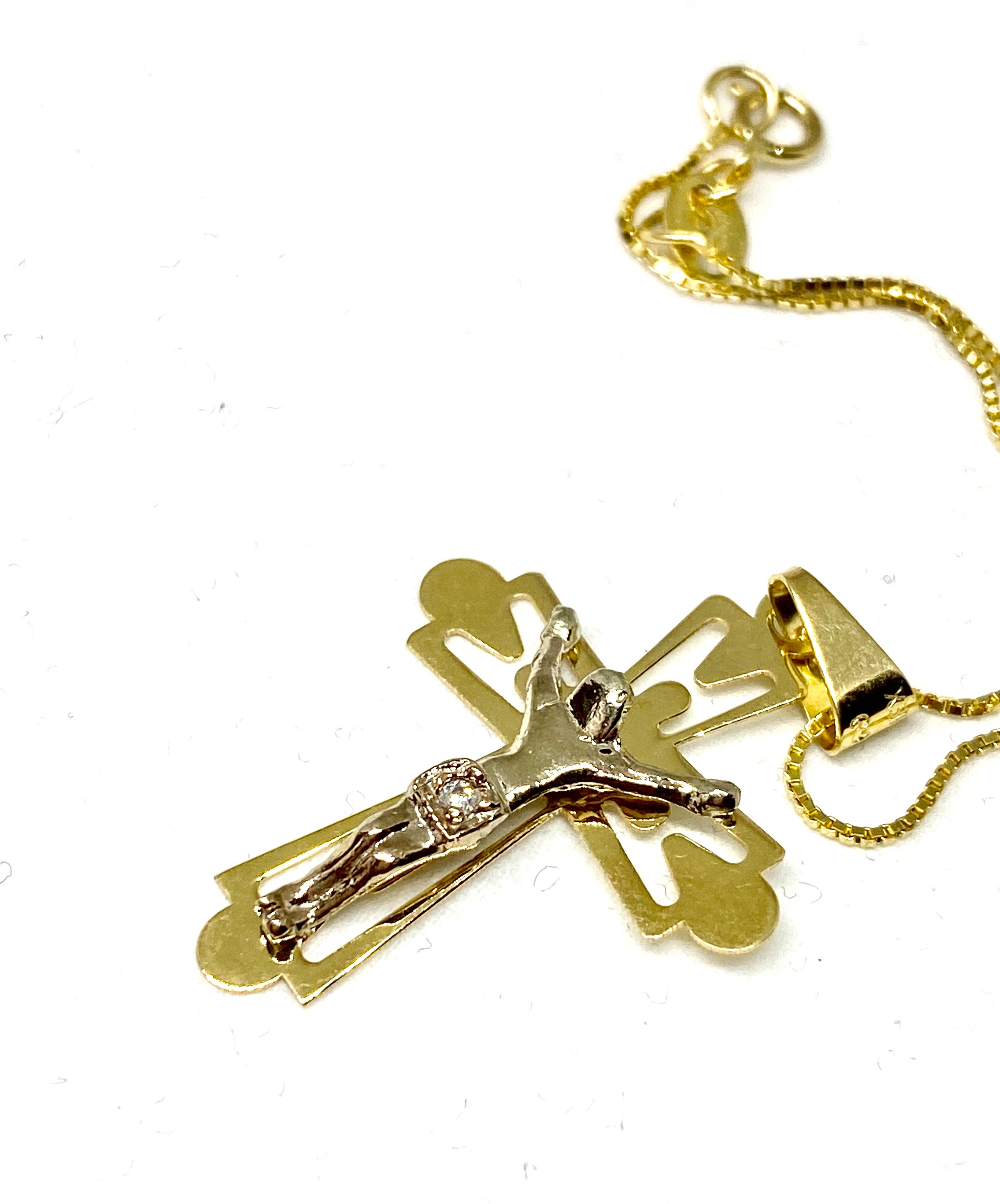 necklace Cross gold 10k with chain great deal - diamonds clubs llc