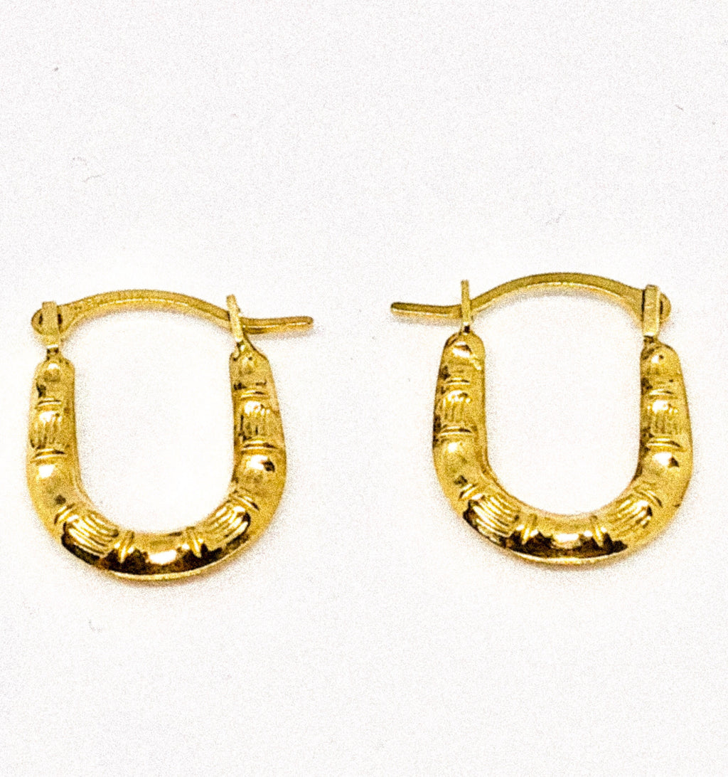 Earring 10k fine gold $39 only worth$399 - diamonds clubs llc