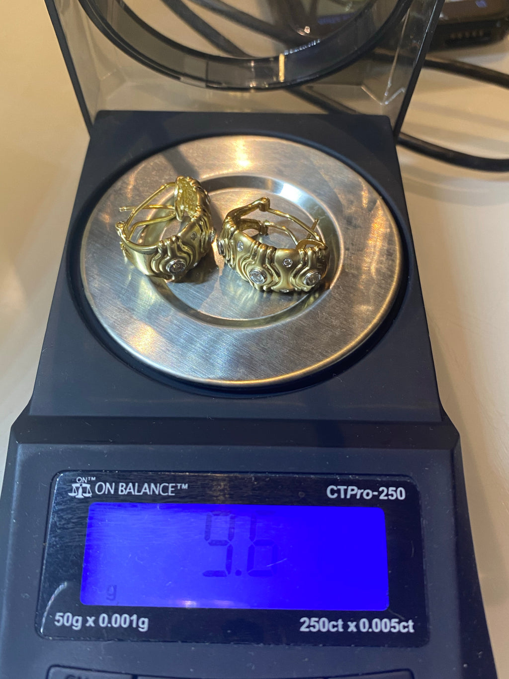 Earring real diamonds 1.25 carat vs clarity g color $4980 - diamonds clubs llc